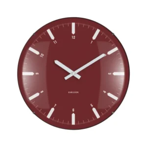 Burgunderrote Wanduhr mit weißen Zeigern und Indexstrichen unter Domglas