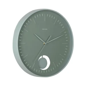 Karlsson Wanduhr mit grünem Zifferblatt, weißen Markierungen und Mond-Ausschnitt