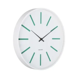 Runde Wanduhr mit weißem Gehäuse und grünen Ziffern, schwarze Zeiger