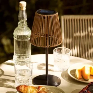 Garten Solar-Tischleuchte „Skandora“ – wetterfest für Balkon & Outdoor-Bereich