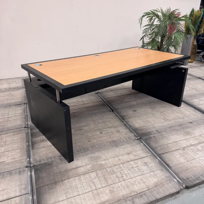 Schreibtisch 200x100 Holz Braun Schwarz Büro Wangenschreibtisch Tisch Gebraucht