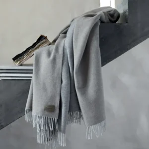 Gold Throw by Somma Collection – Luxurious Wool & Cashmere Blend, Reversible 2-Toned Design, Made in Italy