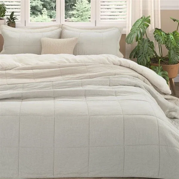 Tagliatelle Natural Striped Reversible Quilt – 100% Cotton Outer Shell