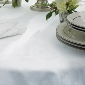 Sferra Acanthus Placemat White Colored